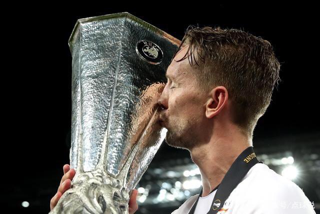 打破得分荒！李凯尔砍22分 仅靠他一人难赢球